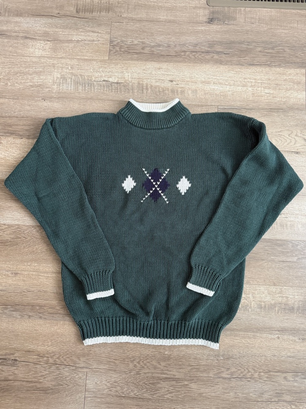 Vintage Y2K GAP Dark Green Golf Inspired Crewneck Sweater with White Trim